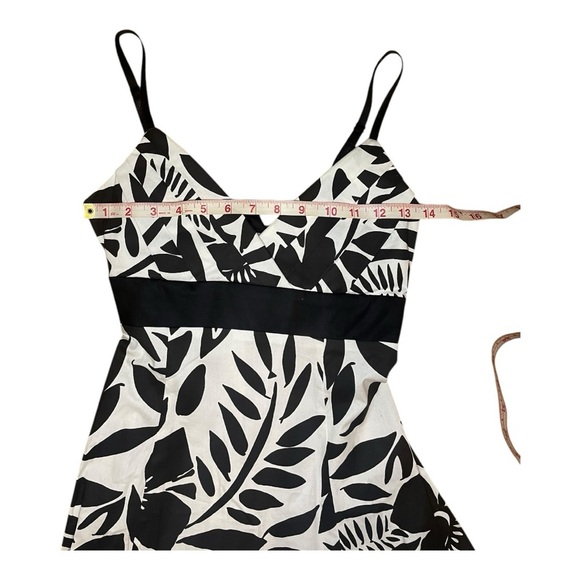 Trixxi Black and White Sundress with Spaghetti Straps and V-Neck - Picture 6 of 8